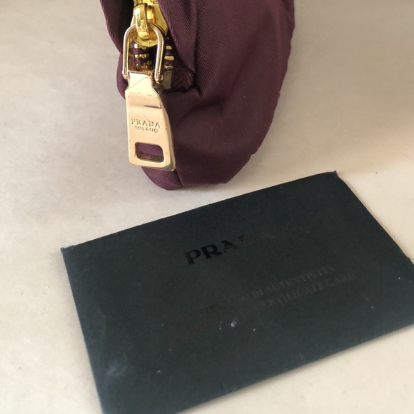 Prada Luxurious Plum Cosmetic Case - Picture 4 of 4